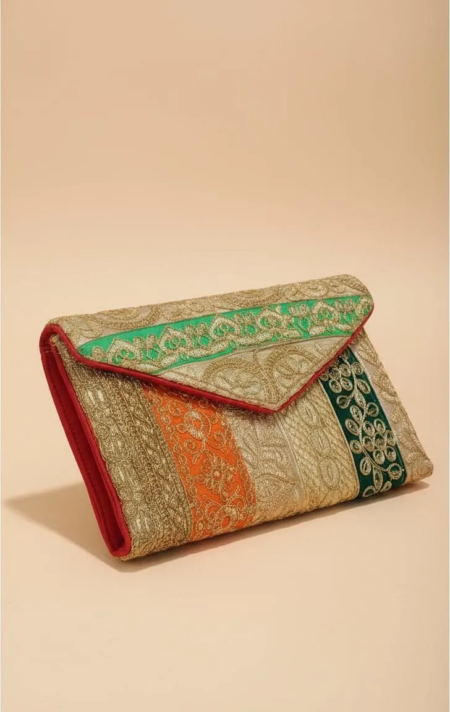 Clutch Cartera Bordada con hilos dorados Eliana - Imagen 3