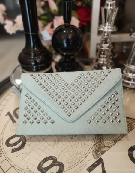 ✨ Mini Clutch Rock Chic – Actitud y Estilo ✨ - Imagen 9