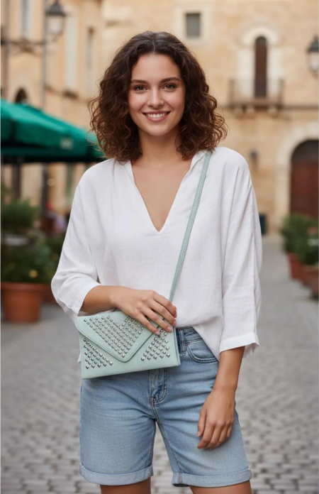 ✨ Mini Clutch Rock Chic – Actitud y Estilo ✨ - Imagen 8