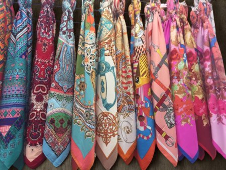 ✨ Pañuelo 100% Seda – Estampados Exclusivos ✨
