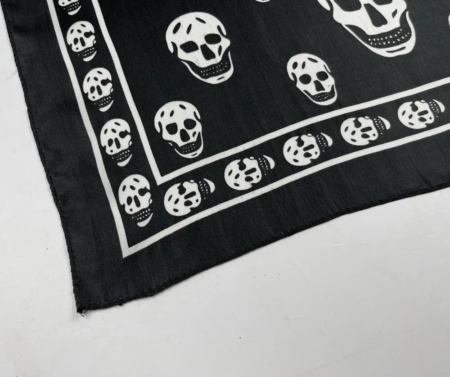 Pañuelo simil seda Skull Alexander - Imagen 6