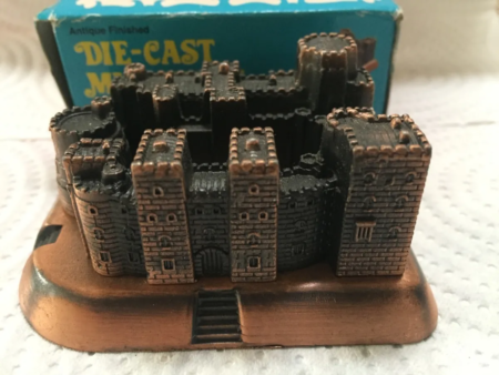 Sacapuntas Coleccion metal Castillo de Winsor - Imagen 4