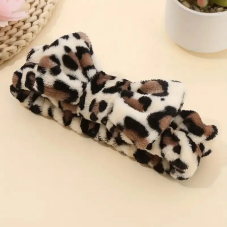 Vincha Skyn de Felpa Con estampado Leopardo - Imagen 5
