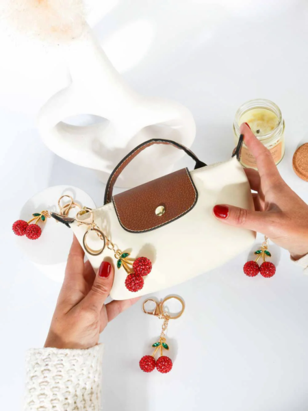 Llavero Cherry Chic