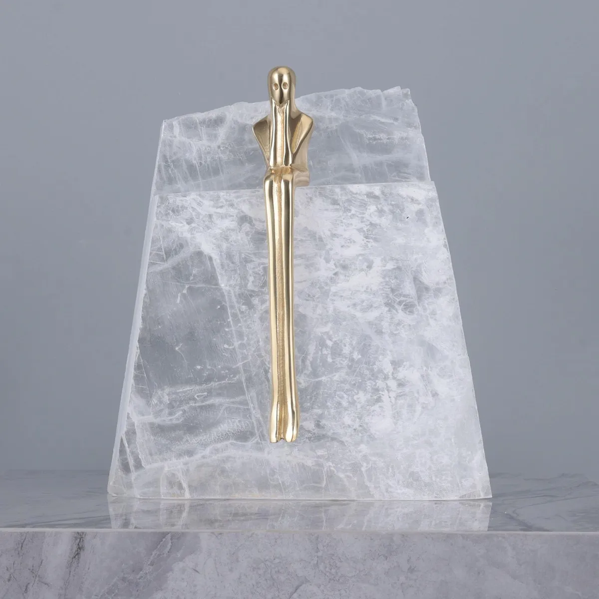 Escultura Pensador sobre Piedra - Imagen 4