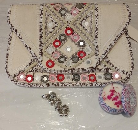 Clutch Cartera Bandolera Betty Bordada - Imagen 2