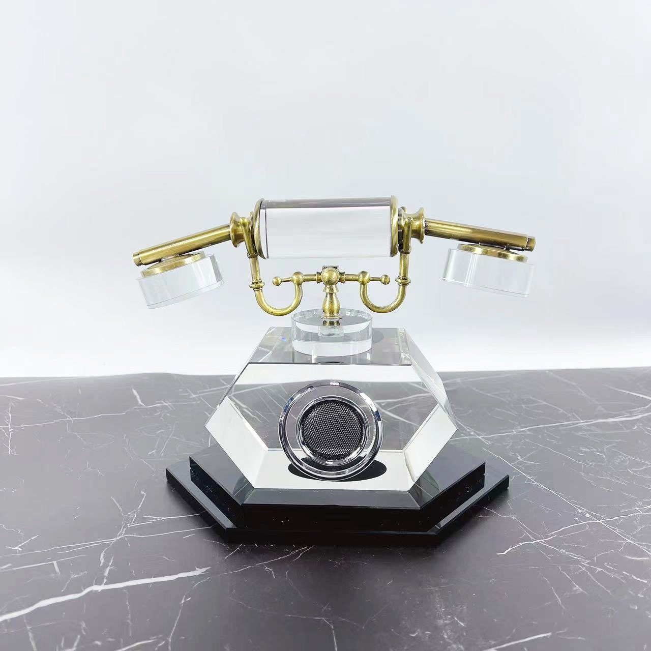 ☎️ Escultura Teléfono Vintage de Cristal