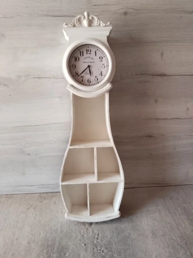 🕰️ Estantería Reloj de Pared Vintage