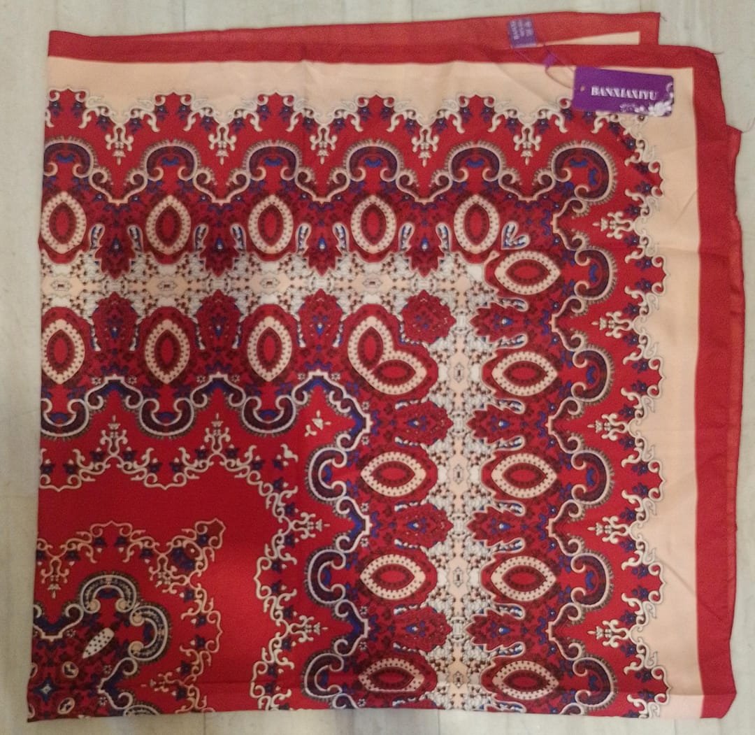 ❤️ Pañuelo 100% Seda Natural 110 × 110 cm · Rojo Ornamental - Imagen 2