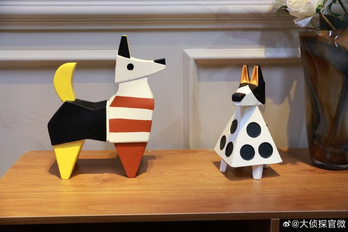 🐾 Doggi II — La Geometría de lo Cotidiano | Escultura Cerámica - Imagen 3