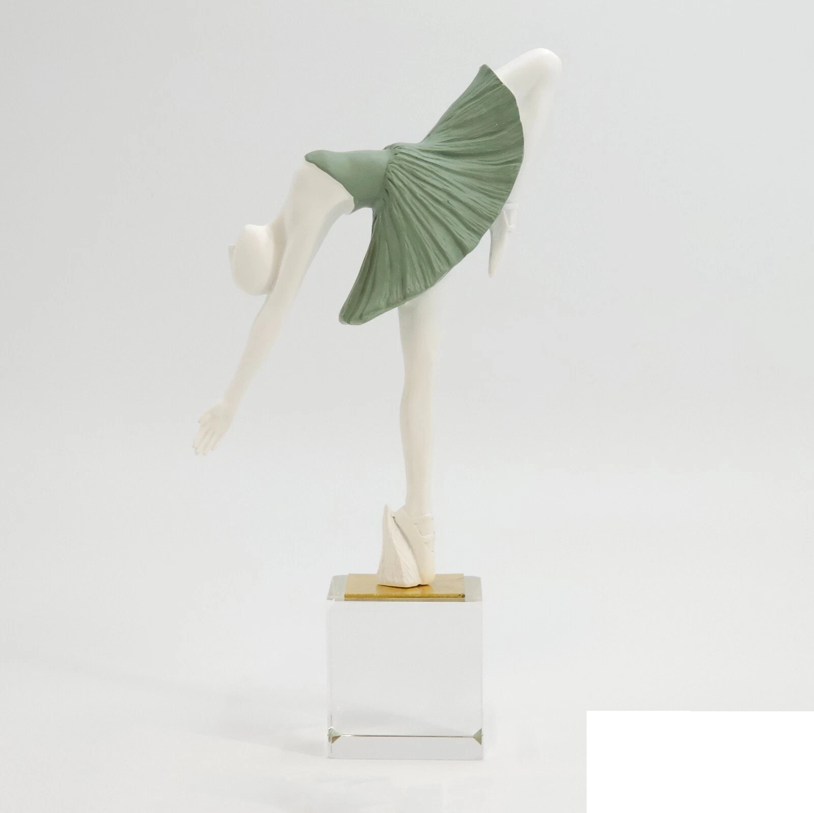 🩰 Confiar — Bailarina en Equilibrio | Escultura Figurativa - Imagen 4
